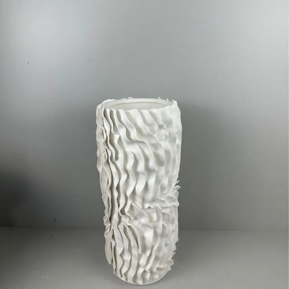 Simple blue and white porcelain creative ceramic home decoration, living room light luxury vase decoration