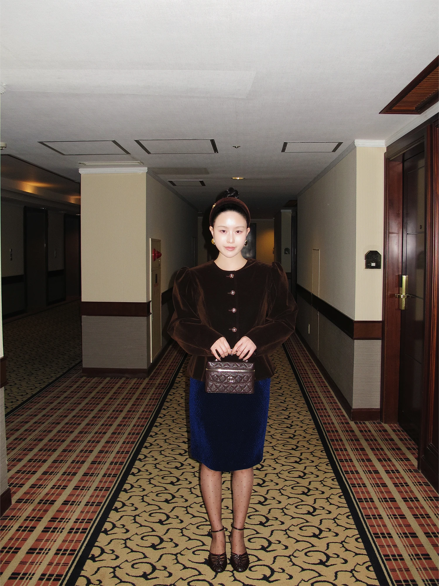 

Винтажная утепленная куртка из смесового бархата и хлопка для женщин, модный дизайн, зимняя верхняя одежда, повседневная, из нейлоновой ткани, китайский бренд