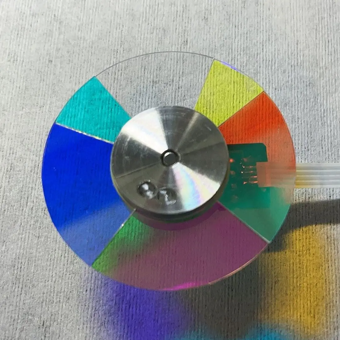 Brand New & Original for Optoma X318ST Color Wheel。