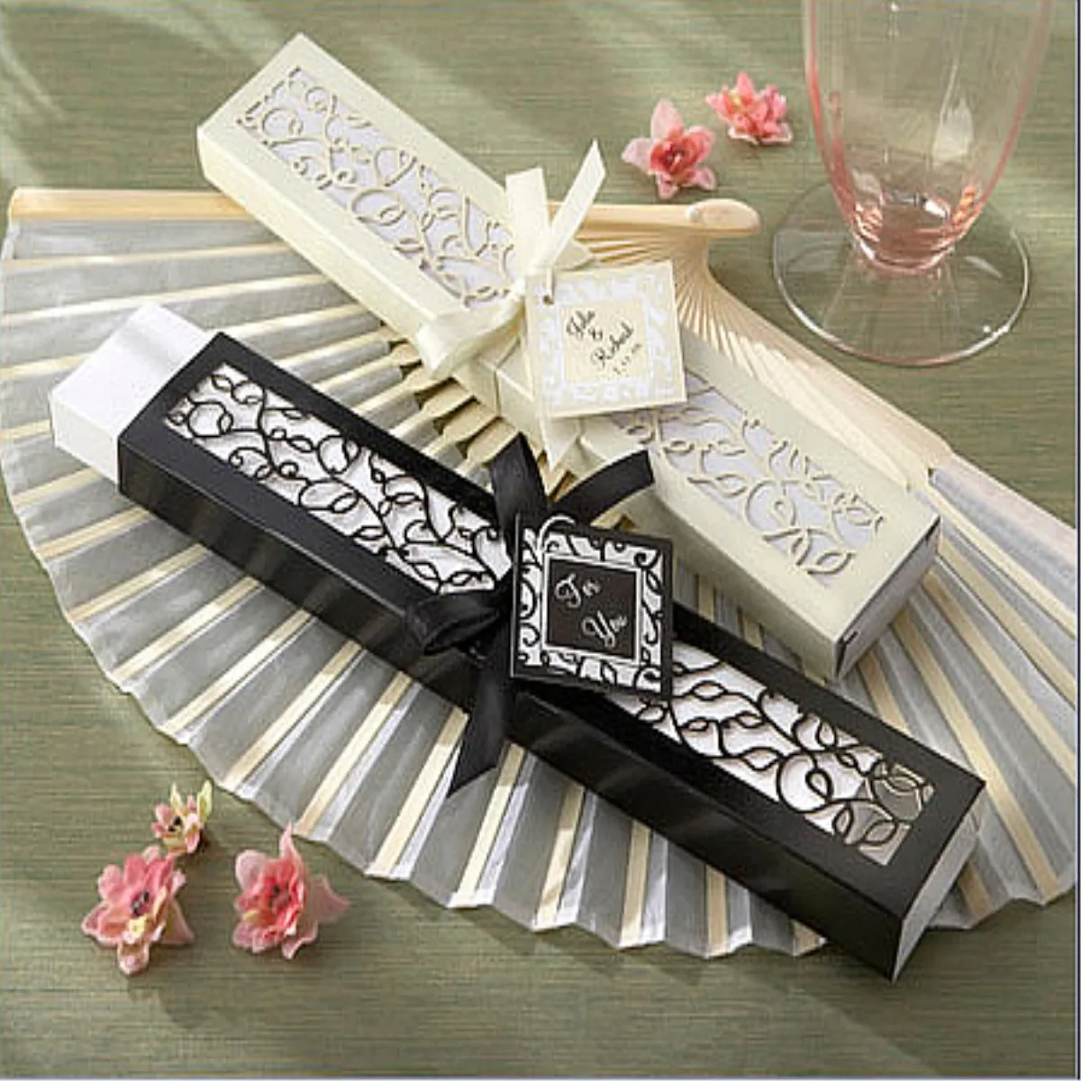 20pcs/lot Wedding favors Chinese Traditional Fan Party Favors