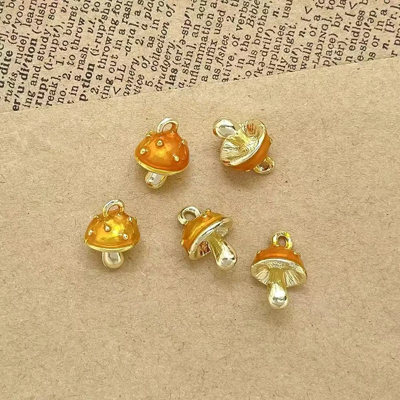 10 Stück Mini-Pilz-Tannenzapfen-Anhänger aus Legierung mit Öltropfen-Design, DIY-Zubehör für Telefonketten, Schlüsselanhänger, Ohrringe und Schmuckherstellung. – Detail 3