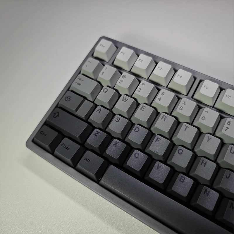 

[Original height keycap] Gray gradual change side engraving, positive engraving PBT material hot sublimation 125 key small full