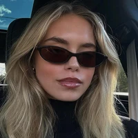 Vintage Small Frame Oval Sunglasses – Black Round Designer Style, Unisex Cool Eyewear for Men & Women, Fashion Circular UV Sun Glasses