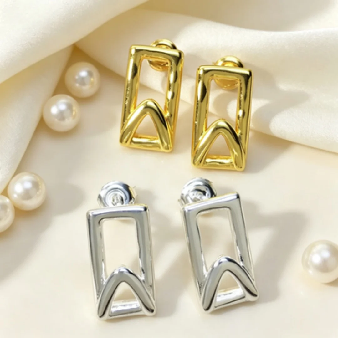2026 Summer Trendy Charm Ins Style Gold Silver Rectangular Geometric Earrings Women's Accessories Surprise Gifts for Friends