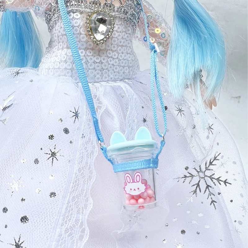 บ้านตุ๊กตาน่ารัก1:12กาต้มน้ำขนาดเล็กถ้วยฉนวนกันความร้อนถ้วยน้ำอุปกรณ์เสริมสำหรับเด็กจำลองของเล่นแบบแต่งบ้านตุ๊กตา