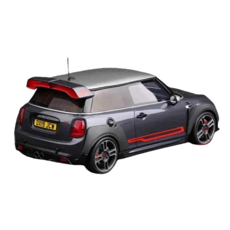 1:18 John Cooper Works BMW MINI JCW GP resin simulation static model, children\'s collection toys, holiday gifts for children.