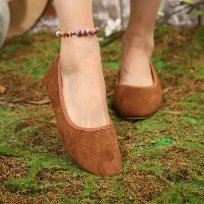 Comfortable round Toe Women's Casual Shoes Spring Season Low Cut Fashion Element Flat Heel