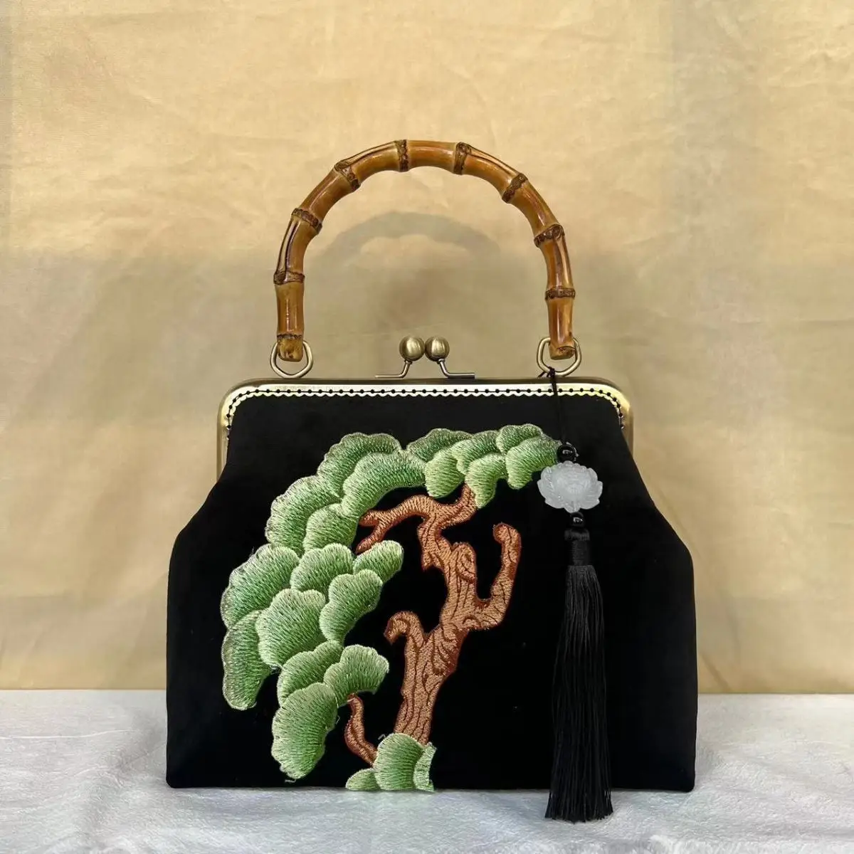 Embroidery Mother Gift Lock Shell Bag Bags Wood Hand Bag Women\'s Handbags Vintage Chain Women Shoulder Crossbody Bag Fringe