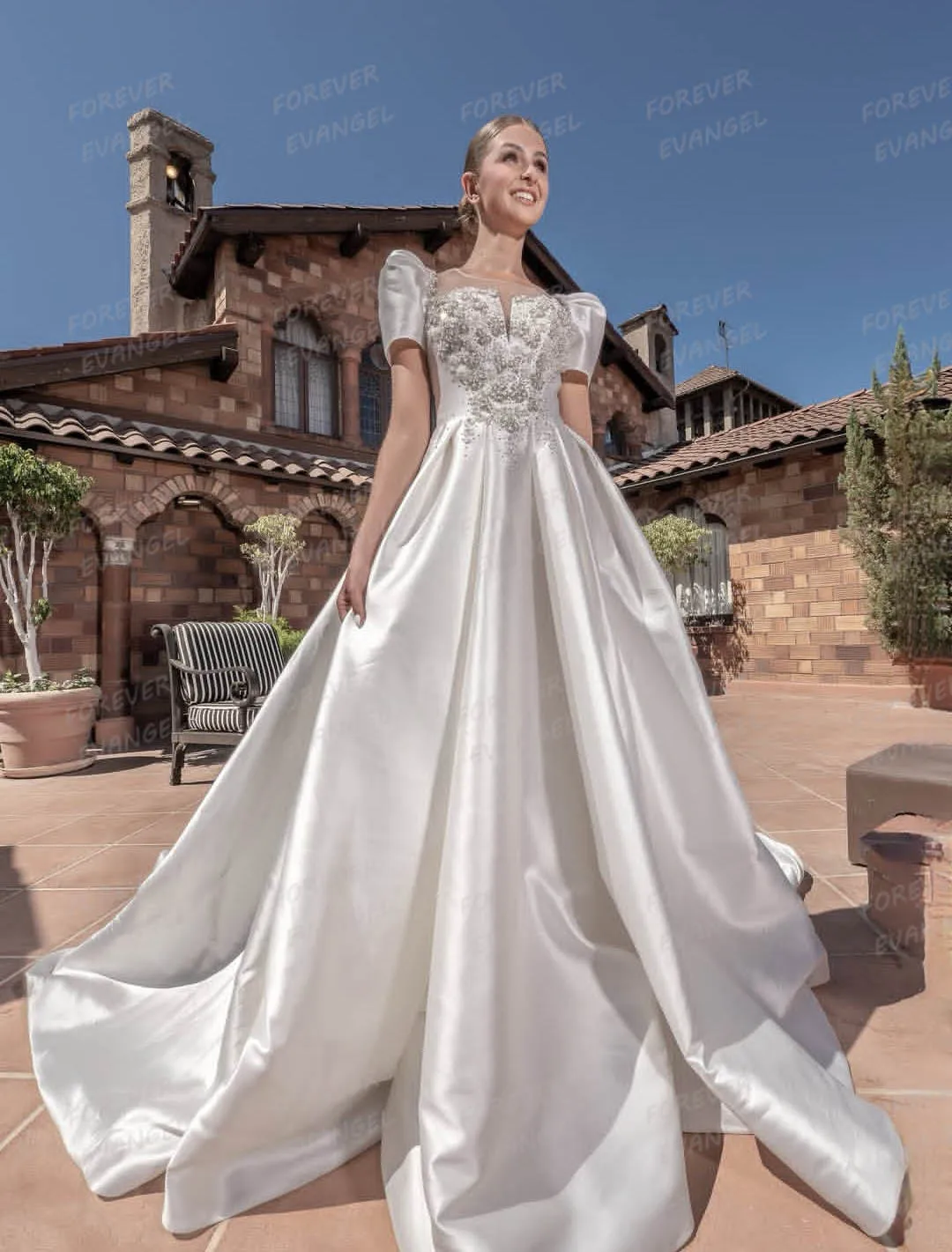 Luxury Wedding Dresses Woman A Line Bride Gowns Sexy Sequined Off Shoulder Sleeveless Formal Satin Customized Vestidos De Novia