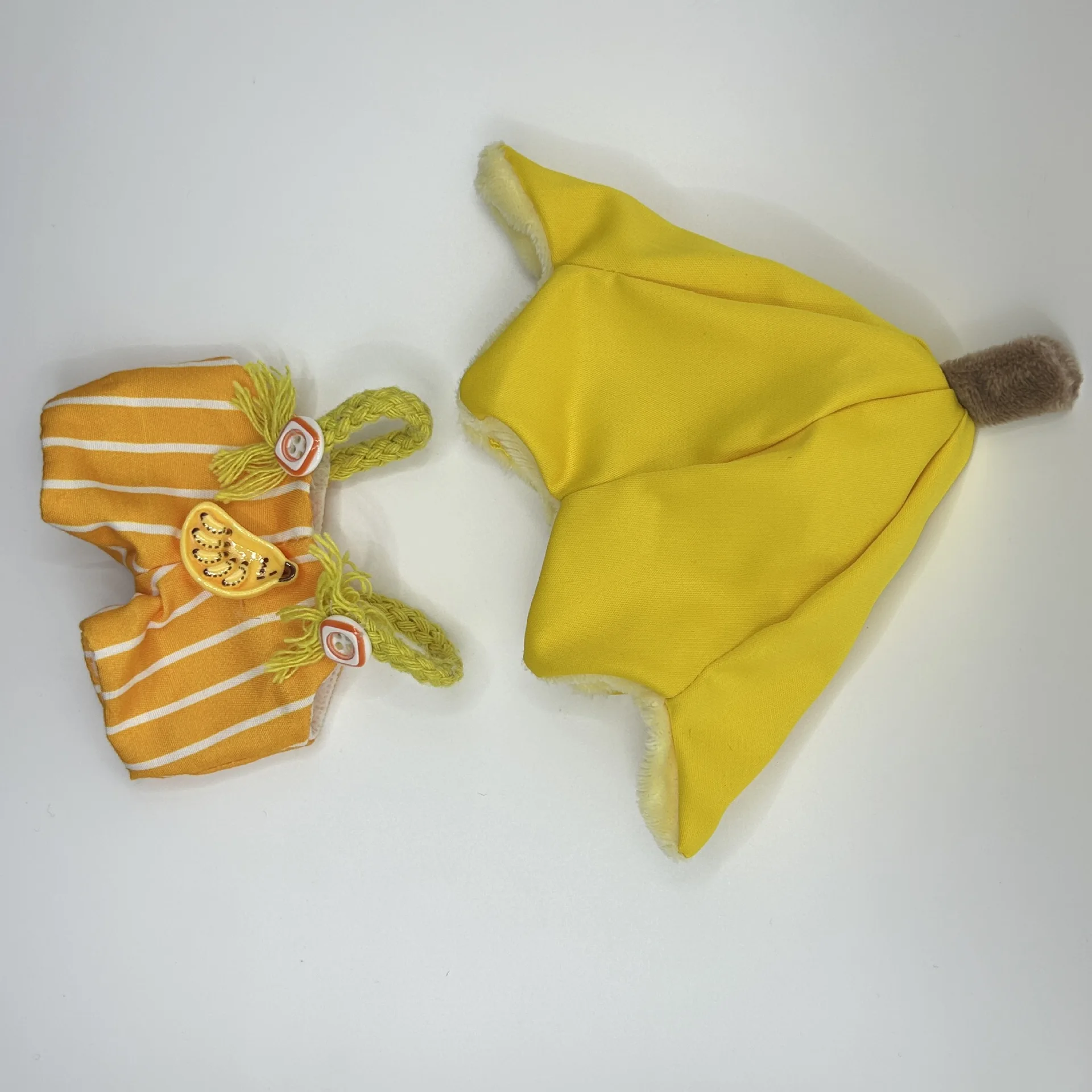 Set di tute a righe con cappello a banana carino per bambole Labubu da 15/17 cm di prima/2a/3a generazione - Abito adorabile per servizi fotografici quotidiani