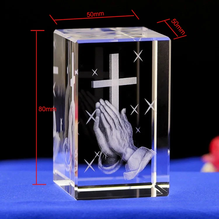 High Quality Baby Shower Return Gift Crystal 3D Praying Hand Cross Crystal Cube Wholesale