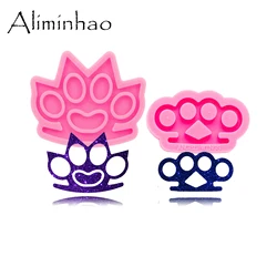 DY0268 Shiny Mini Brass Knuckles Shape Resin Crafting Mold Silicone Brass Knuckles Epoxy Mould, Sugar Craft Molds DIY Cake