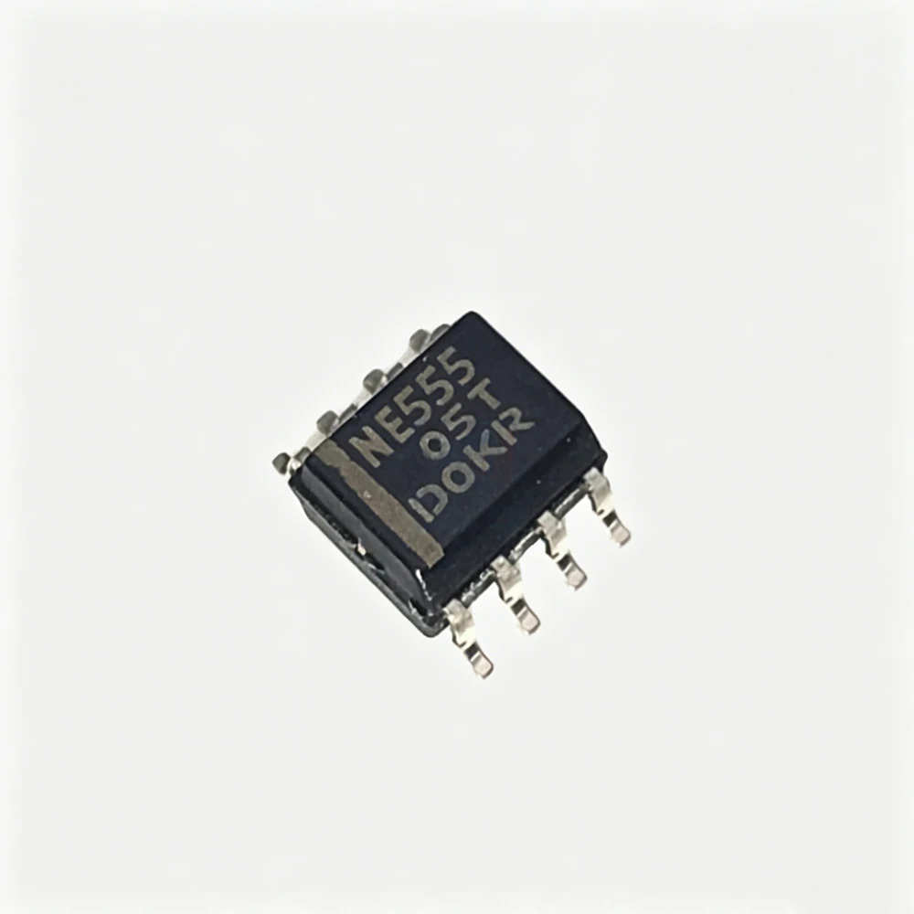 NE555DR SOP8 NE555 SMD Timer time base circuit IC SOP-8 20pcs/lot