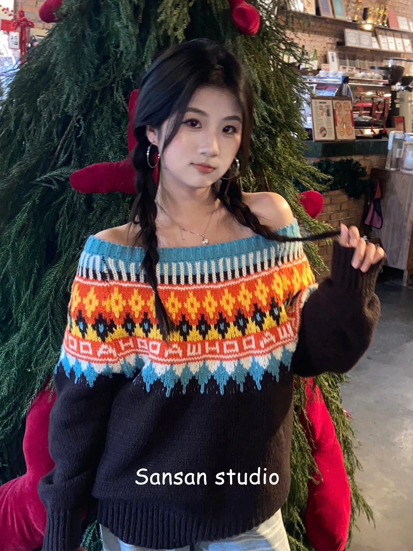 

Новинка! Женский зимний свитер Fair Isle: модный, свободный крой, на одно плечо, стройнящий силуэт, трендовый вязаный топ с длинными рукавами.