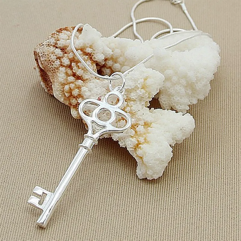 

Fashion 925 Sterling Silver flower key pendant necklace jewelry men's and women's jewelry Wedding Engagement party jewelry