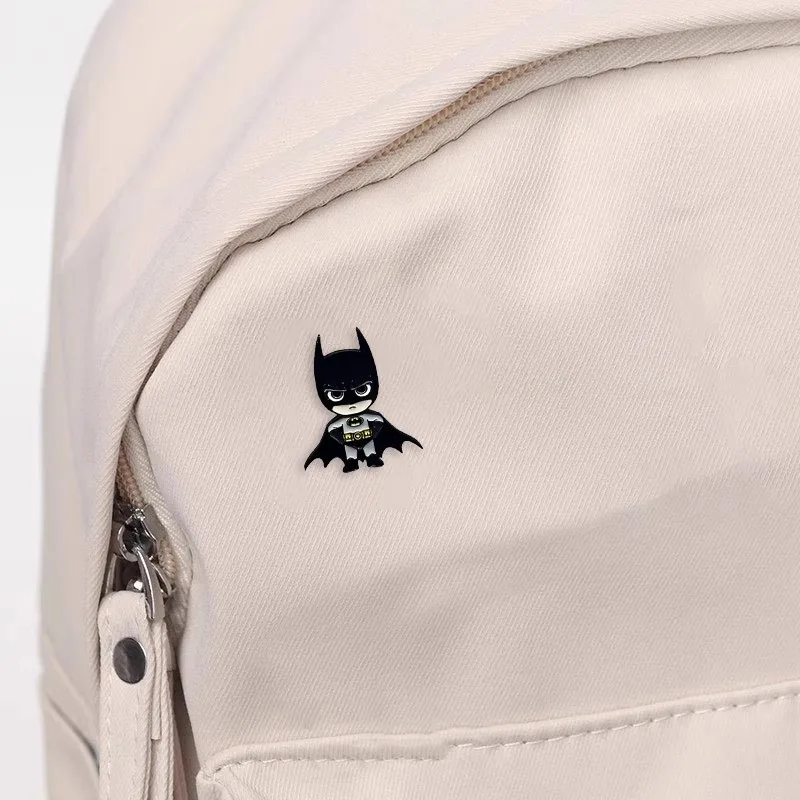 Nieuwe Beast Kingdom Batman Persoonlijkheid Cartoon Leuke Q Edition Metalen Badge Broche Accessoires Student Schooltas Decoratie Geschenken