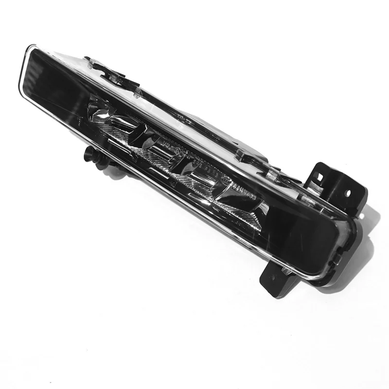 

1Pair Front Fog Light LED Daytime Running Light For BMW 5 Series G30 G31 G38 520I 530I 2017-2020 63179477171 63179477172