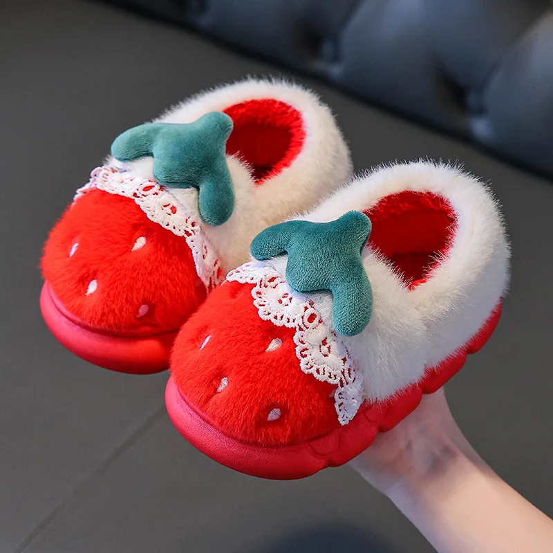 

Kids' Slippers House Shoes With Heel Cover Winter Shoes ​Strawberry​ For Children Warm Soft Bottom Yellow Red Shoes Size 22-39