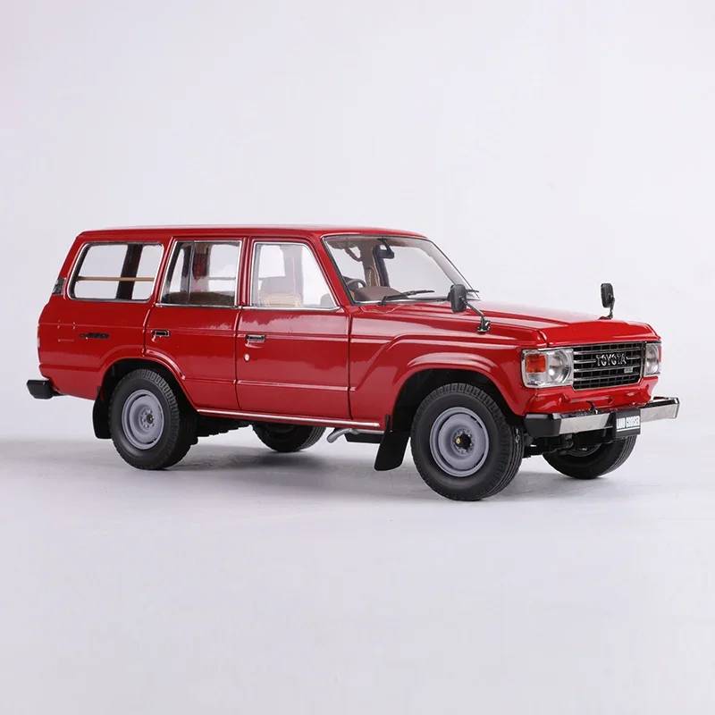 KYOSHO 1:18 Toyota Rand Toyota Land Cruiser  LC60 Simulated Alloy Car Model For Collect