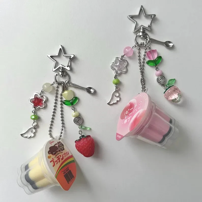 Nuevo llavero japonés de pudín 2026, dije de flan de huevo rosa y amarillo, accesorio de cuentas con estética retro Y2K Heisei