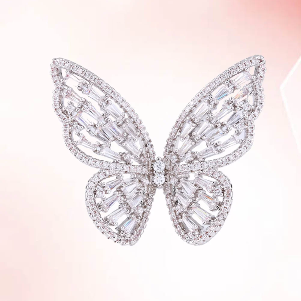 

Elegant Wing Shaped Zircon Ring for Women Luxury Fashion Statement Piece Silver Perfect for Prom Party Or Daily Wear Zircon