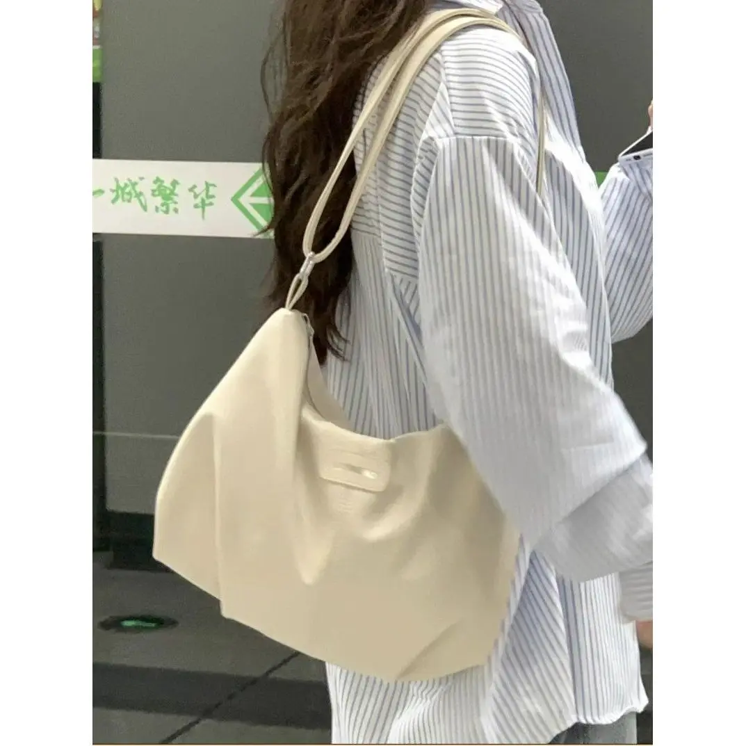 Korean Version Large Capacity Tote Bag Women New Niche Fashion Soft Leather Pleated Dumpling Single Shoulder Crossbody Bag