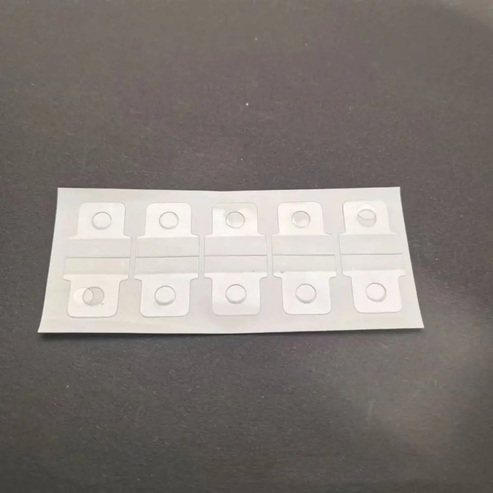 Etichetta da appendere in plastica autoadesiva da 300 pezzi Foro rotondo resistente allo strappo Foro trasparente Rinforzo multiuso Durevole