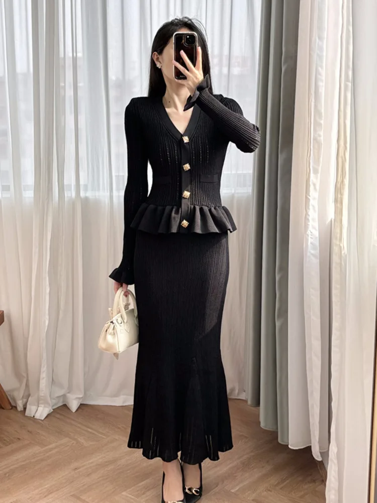 High Quality Autumn Winter Fashion Casual Knitted Sweater Dresses For Women French Luxury Buttons Long Dress Robe Femme Vestidos