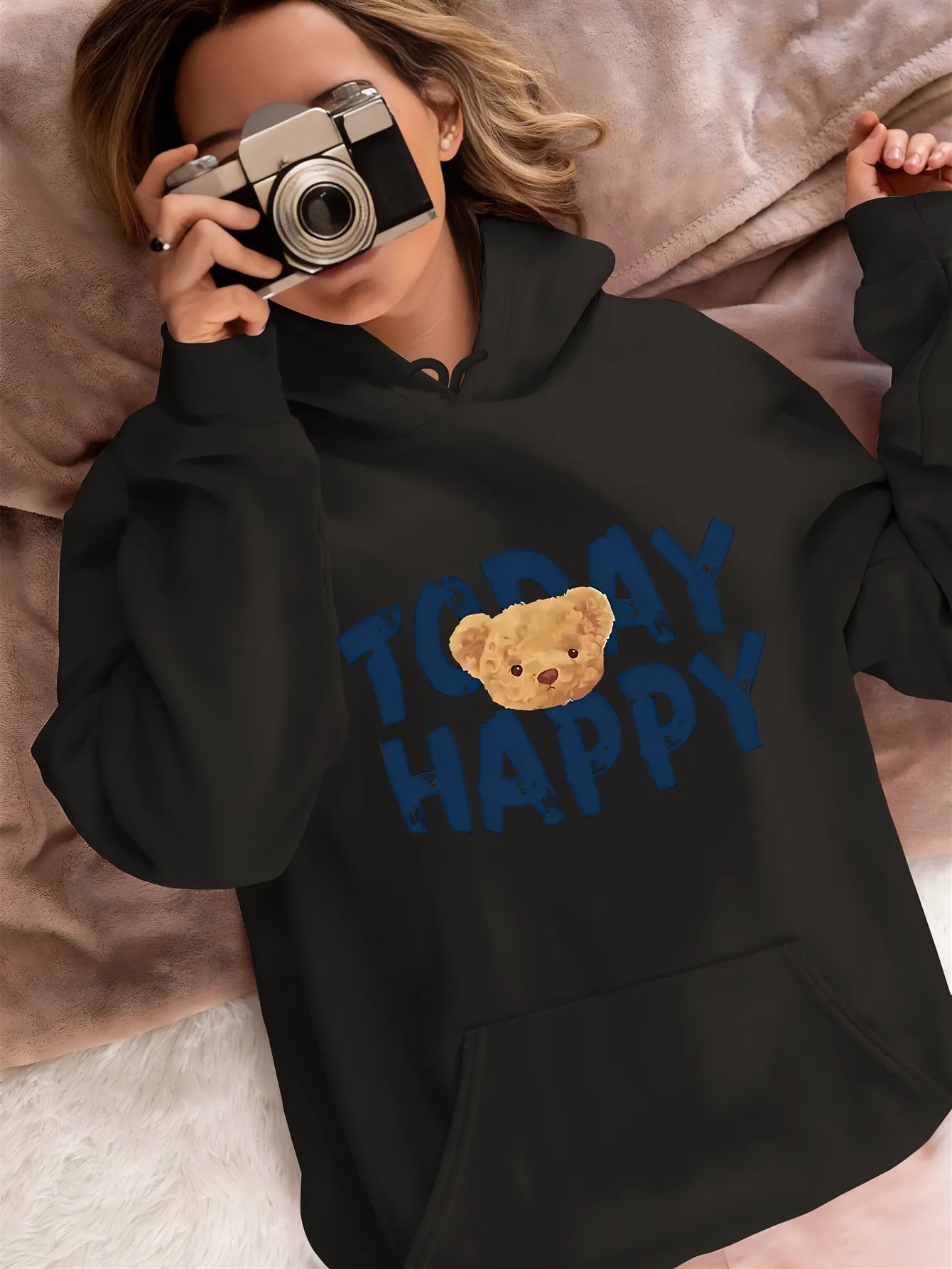 

Женская уютная толстовка с принтом Today Happy и улыбающимся лицом — мягкая теплая толстовка с длинными рукавами и карманом-кенгуру, серая