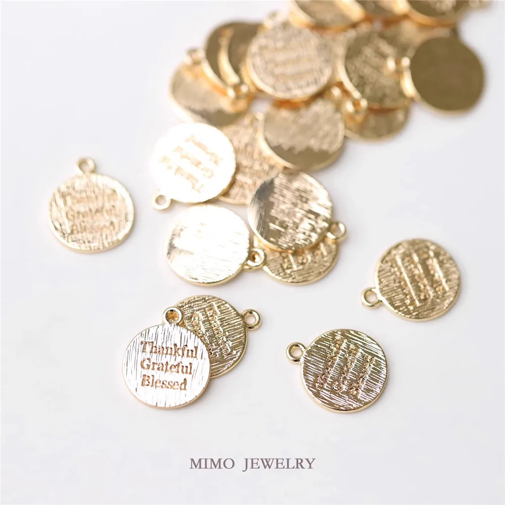 

1PCS Copper Gold-plated Brushed Tree Pattern Engraved Round Pendant, Round Tag, Versatile Tail Pendant, DIY Hanging Accessory