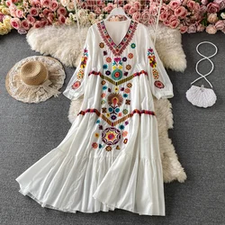 Women Vintage Dress Bohemian Ethnic Seaside Holiday Dress Spring Embroidered V-Neck Beach Dress Sundress Casual Pleated Vestidos