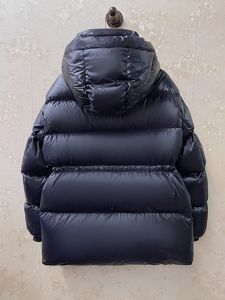 Black gold down jacket women\'s short 2023 new goose down slimming waist black winter coat trend