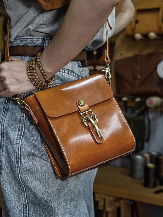 

PNDME organizers designers handmade genuine leather men's phone shoulder bag vintage real cowhide women's small crossbody bag