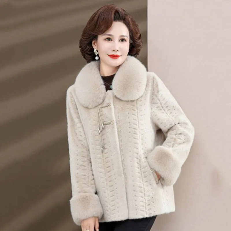 WinterHigh-quality Mother Fur Jacket Noble Women Mink Coat Middle Aged Female Fox Fur Collar Short Overcoat Mink Velvet Outwear