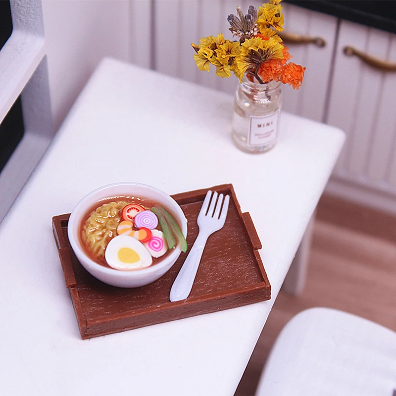 Cuenco de fideos instantáneos en miniatura para casa de muñecas, 1 Juego, 1:12, con bandeja, tenedor, modelo de cocina, juguete de decoración de escena viva