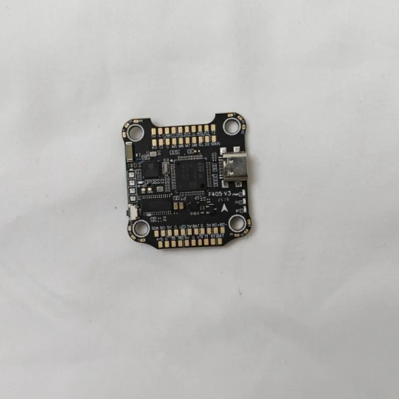 SpeedyBee Mesmo Controlador de Voo F405 V3 50A 4 em 1 Pilha ESC com BLHeli_S 32bit Suporte 3-6S para FPV Freestyle Quadcopter
