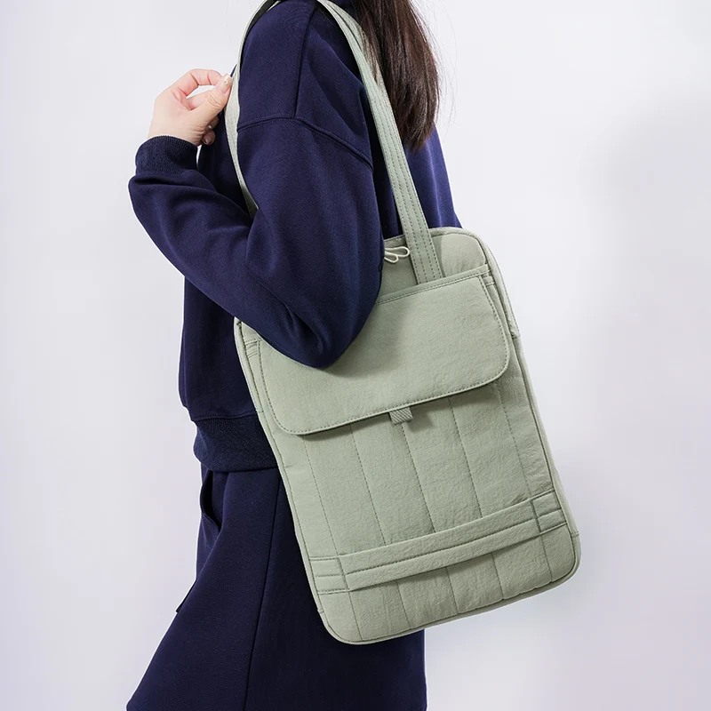 

Elegant Women's Leather Fashion Shoulder Bag Luxury Classic Designer Crossbody Tote Handbag For Smart Daily Dressing