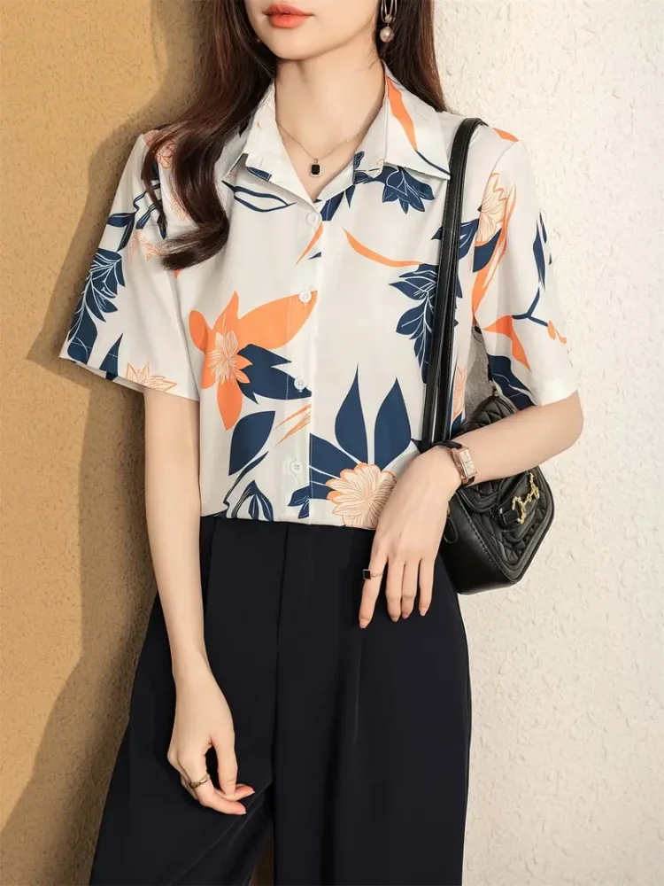 Printed Button-Down Shirt Elegant Lapel Short-Sleeved Shirt Loose Breathable Comfortable Wrinkle-Free Spring/Summer Women