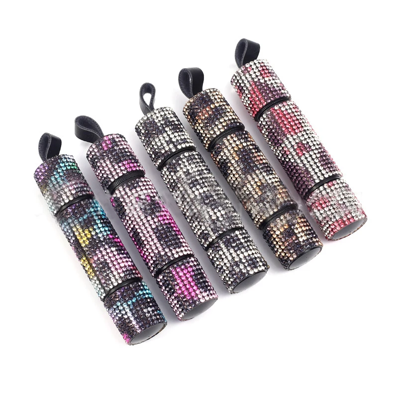 

Outdoor Portable Rhinestone DIY Keychain Car Standing Emergency Survival Window Breaker 2-in-1 Keychain