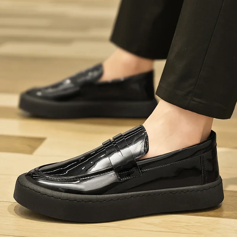 Men's Shoes 2025 Autumn New Item Thick Sole British Style Retro Single Shoe Fashionable Round Toe Casual Leather Shoes