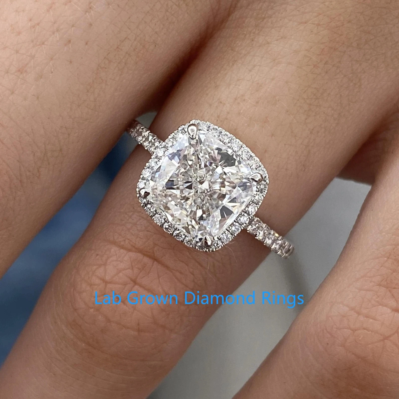 

Platinum 950 Cushion CVD HPHT Lab Grown Diamond DEF VS-VVS Engagement Ring Halo Set 3CT Main Stone Wedding Ring For Lady IGI