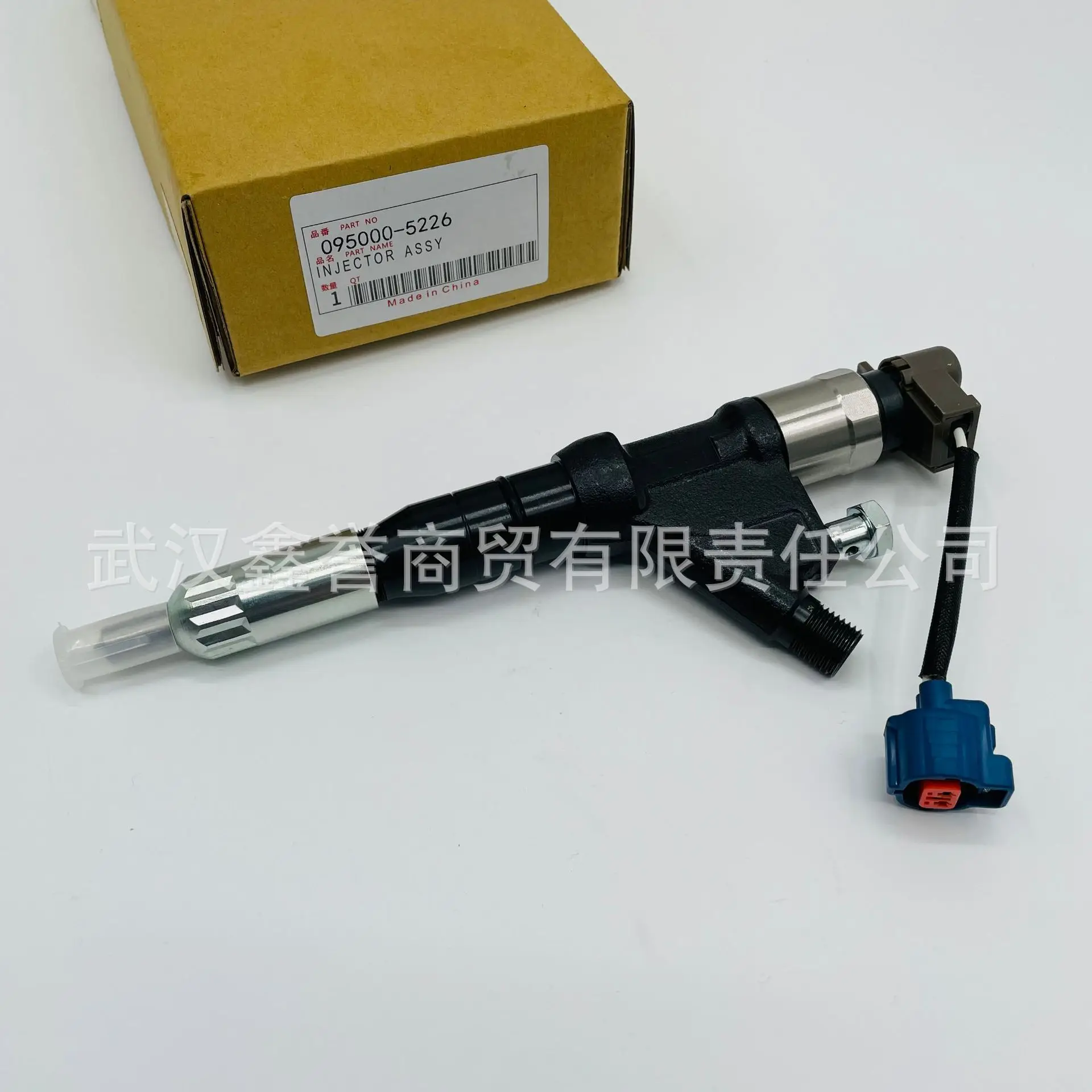 095000-5226 23670-E0341 Denso Injector Assembly, Fuel Injector, Suitable For Engines