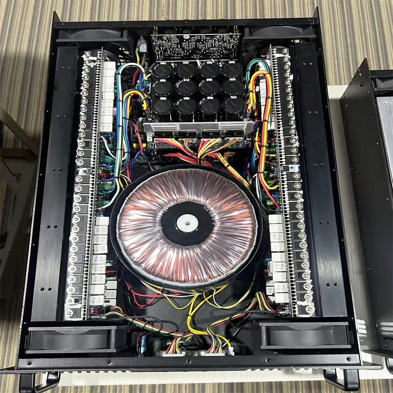 3U Class H 4 Channel 1800W Professional Audio Power Amplifier High Fidelity Sound Amp For Stage Performance Outdoor Event