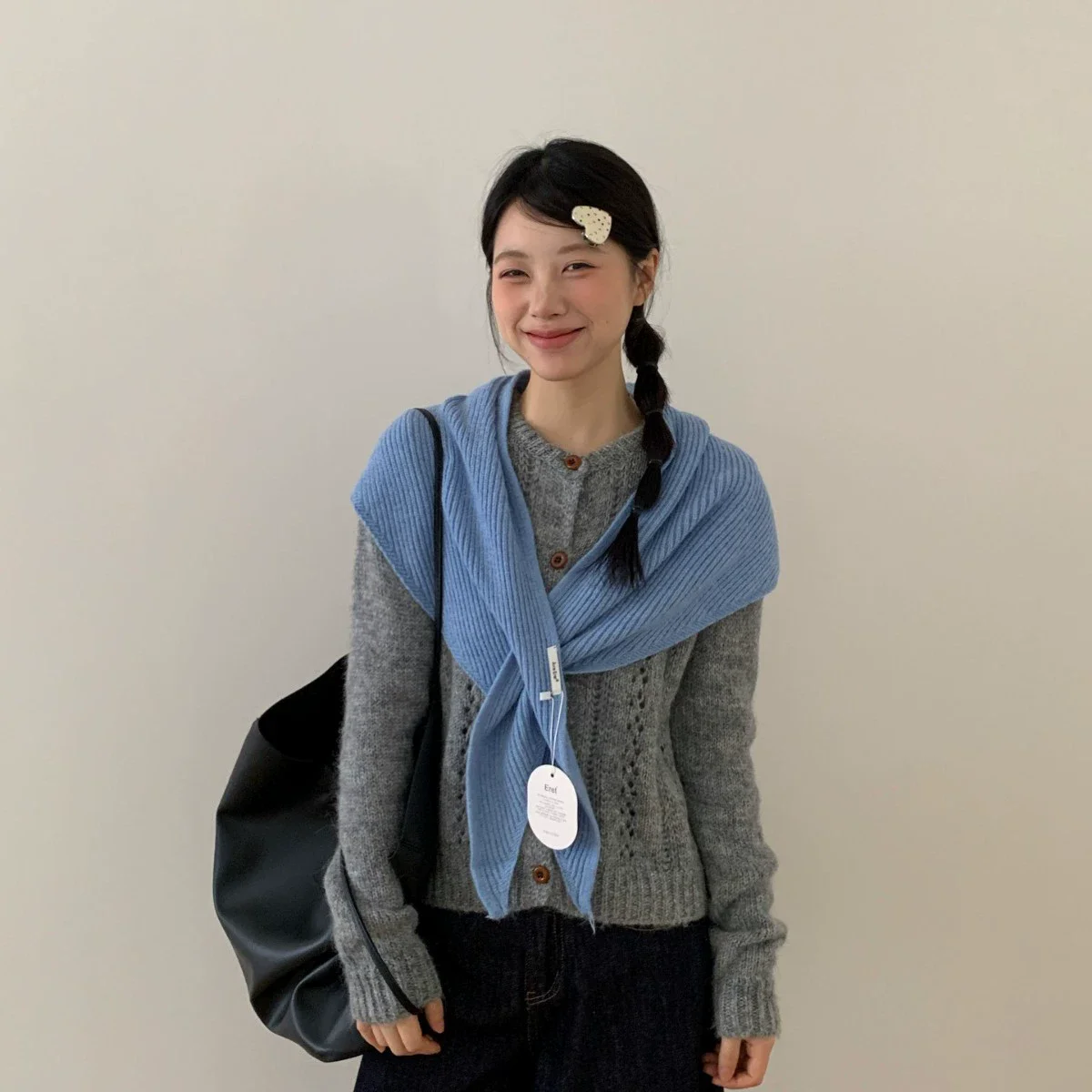 

Women's Solid Color Knitted Triangle Scarf Winter Fashion Headscarf And Wrap Dual-Purpose Korean Style Accessory