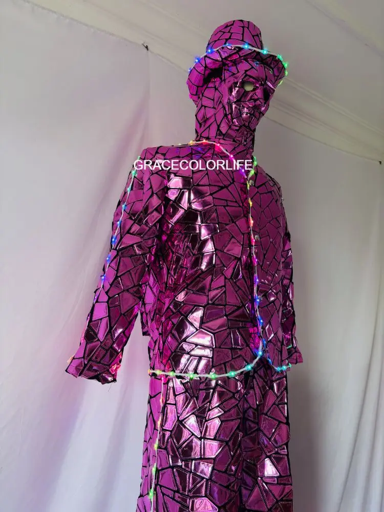 Costume da robot da passeggio con trampoli per tutto il corpo con luci a LED, paillettes scintillanti per spettacoli teatrali per adulti, spettacoli di eventi cosplay