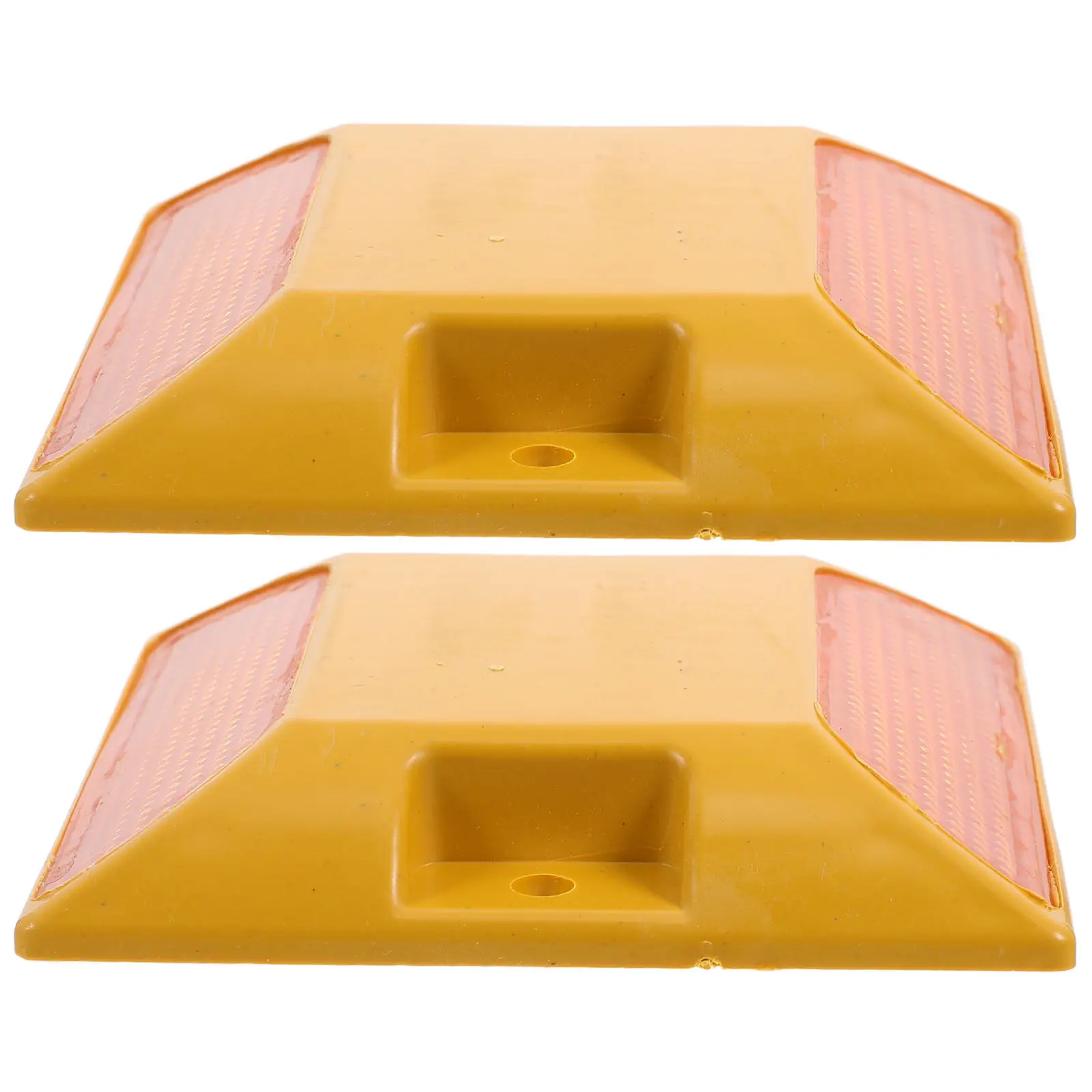 

2Pcs Reflective Plastic Road Studs Driveway Markers Pavement Reflectors for Night Visibility Speed Reduction Safety Guidance on