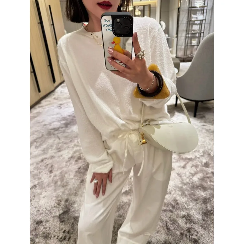 

Long Staple Cotton Hand Brushed Pilling Granular Long Sleeved T-shirt Women's Minimalist Style Knitted Sweater Solid Color