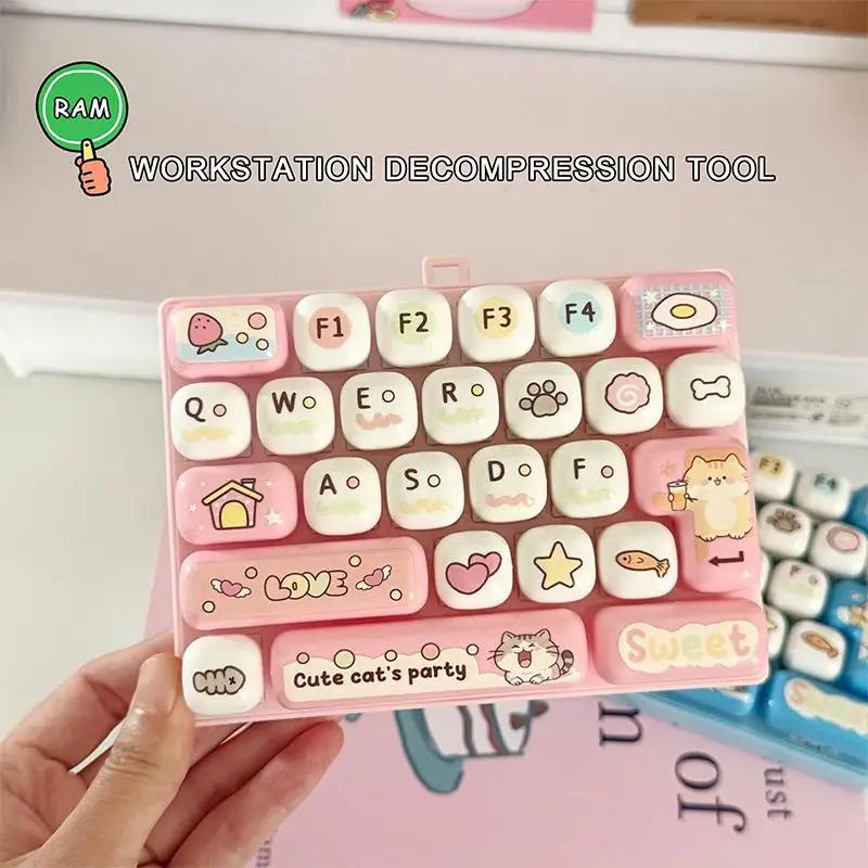 1 Stück 2026 Neue Niedliche 26-Tasten-Stressabbau-Tastatur Kreative Mechanische Heilende Hängedekoration Kleines Geschenkzubehör – Detail 14