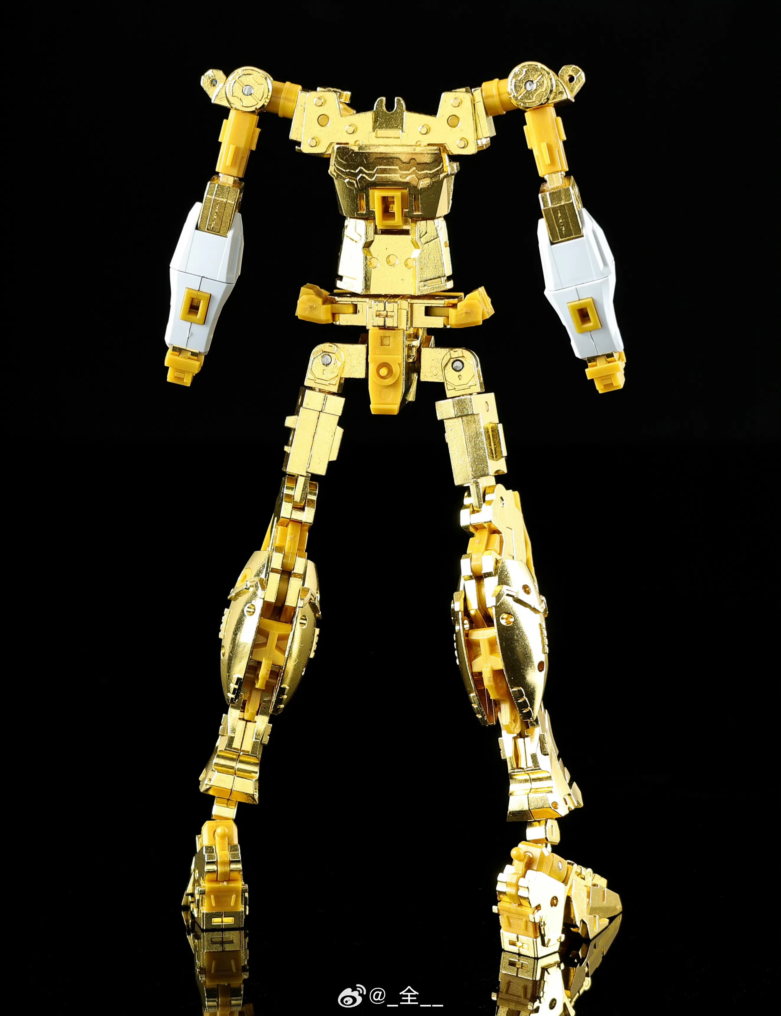 

Iron Toys DABAN 8802 1/100 Strike Freedom Alloy Skeleton Assembly Version Mecha Toys Accessories Customized Birthday Gift