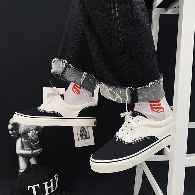 Spring/Autumn Canvas Women Fashion New Women Shoes Plaid Flats Casual Sneakers Women Vulcanize Shoes Lace-Up Plus Size 35-44